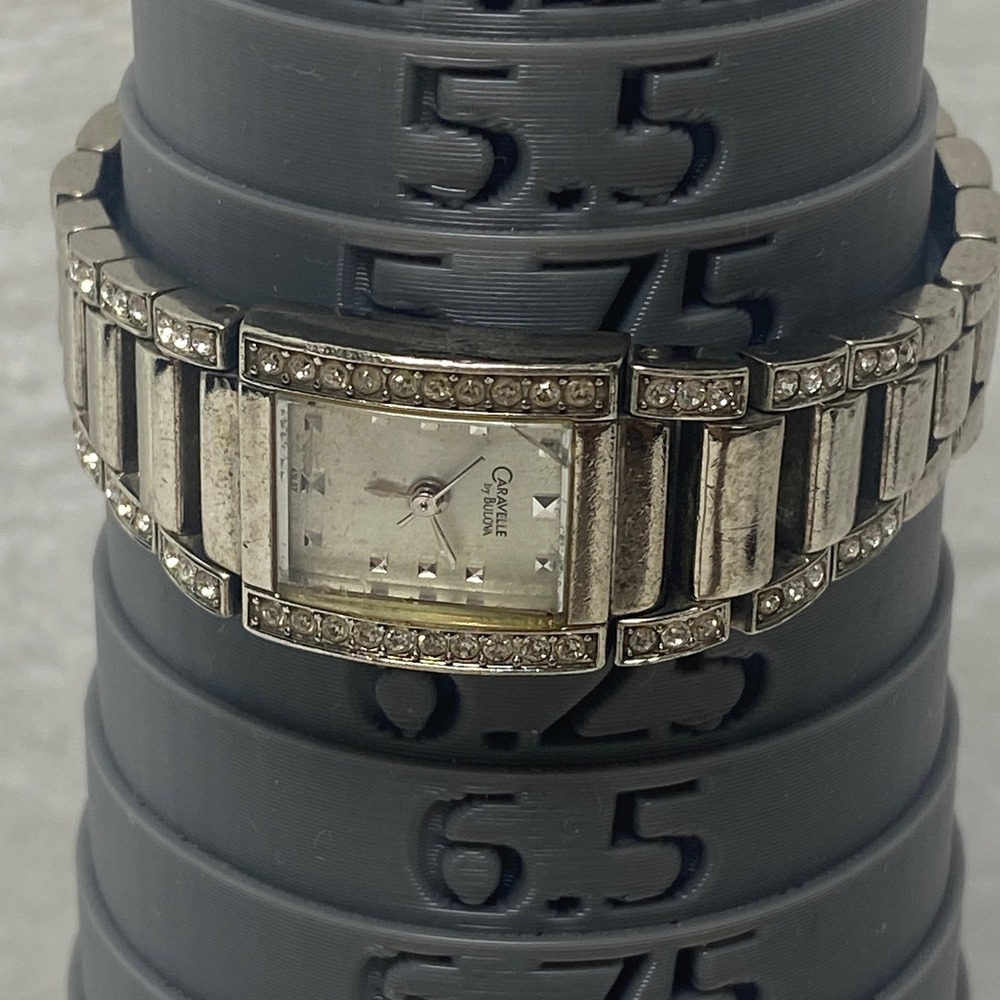Caravelle by Bulova Womens Watch Silver Tone Crystal Accents New Battery 12-1-25 - Picture 8 of 10